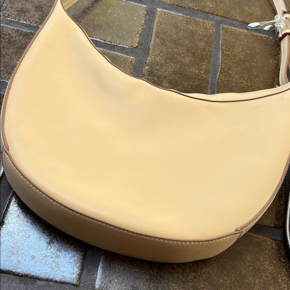 Lot of 4 Crossbody/Shoulder Bags - 2 NWT - Picture 3 of 13